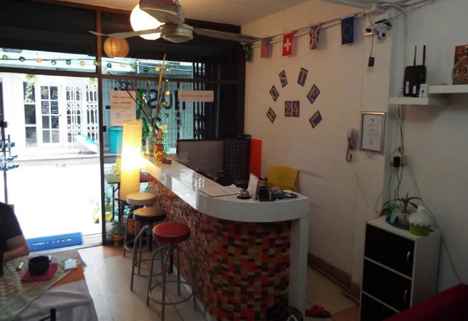 Hostel 24