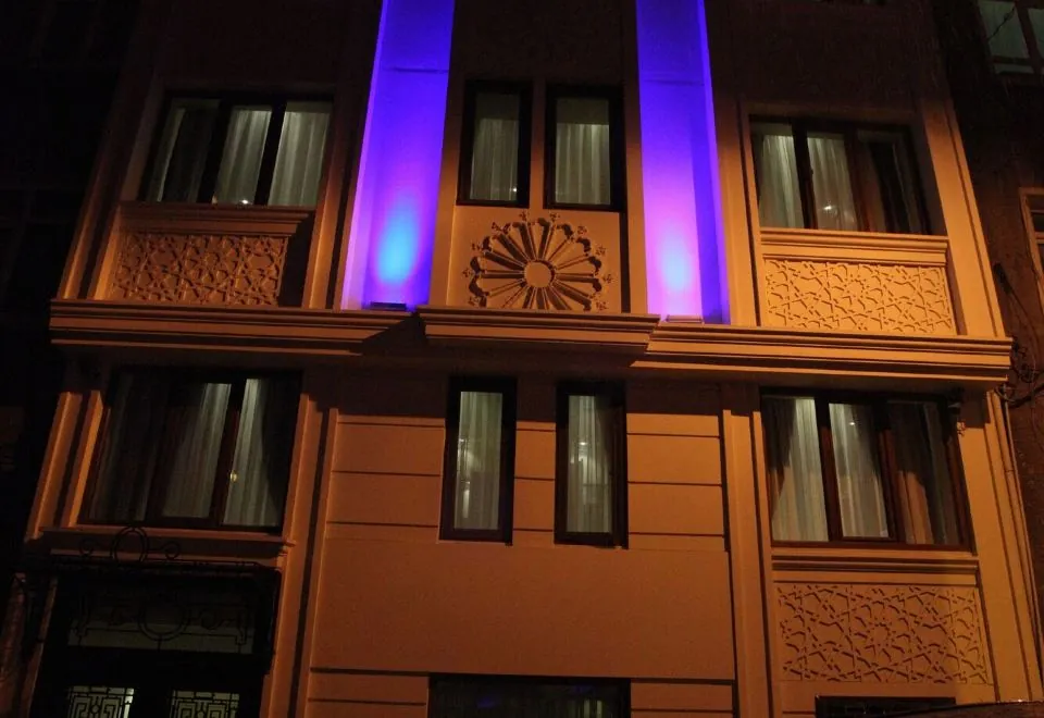 Reyyan Hotel
