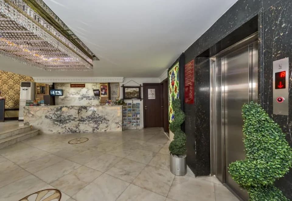 Kuran Hotel International