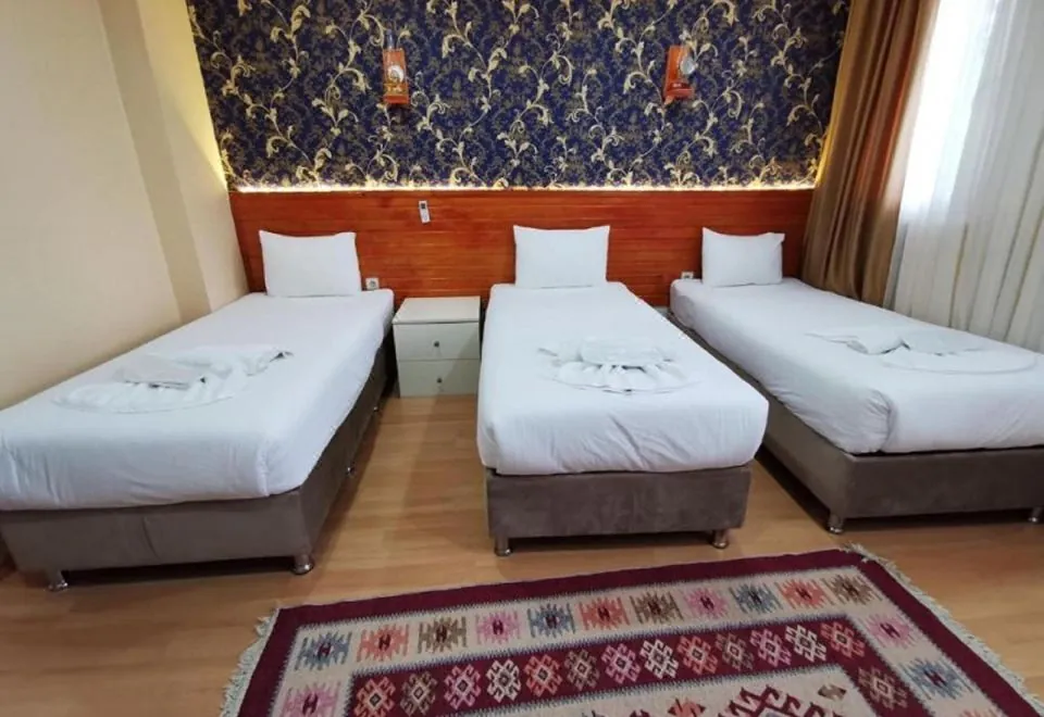 Otantik Hotel