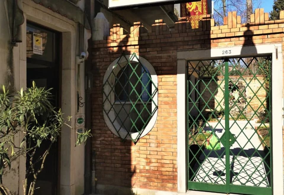 Hotel Rossi