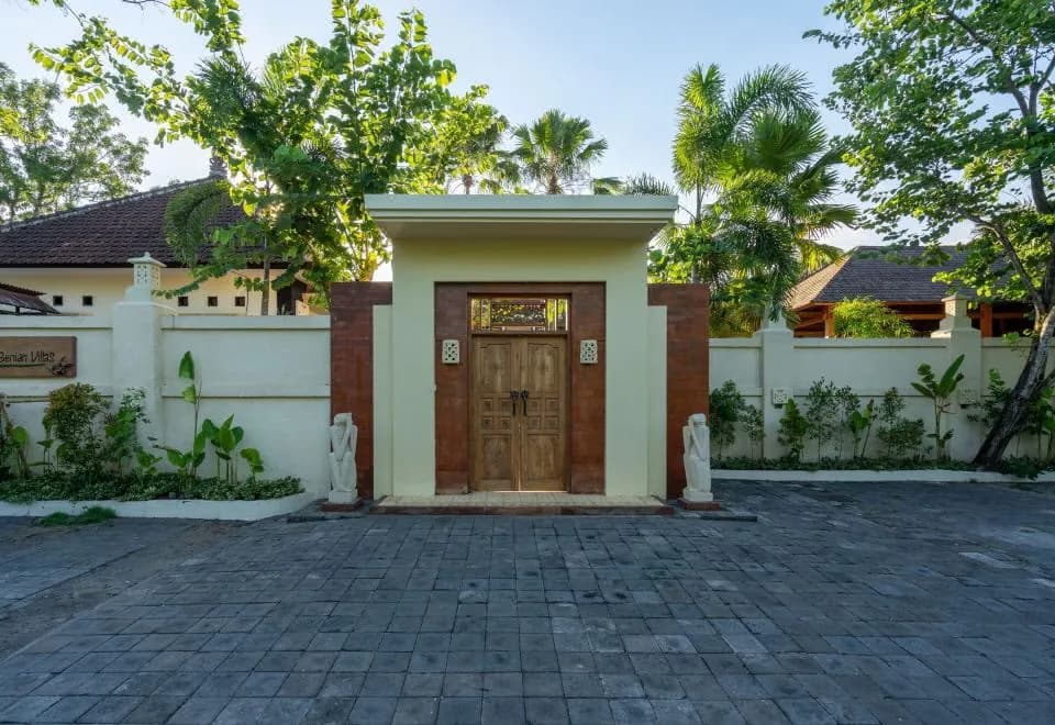Benian Villas