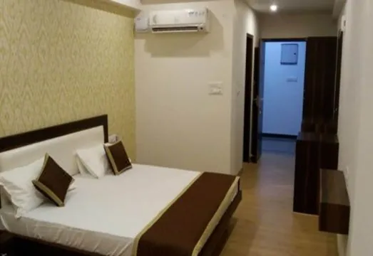 Hotel Sarvmangla Garden