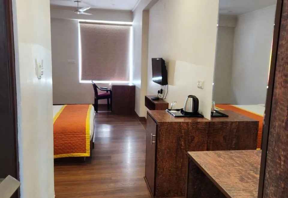 Hotel Sarvmangla Garden