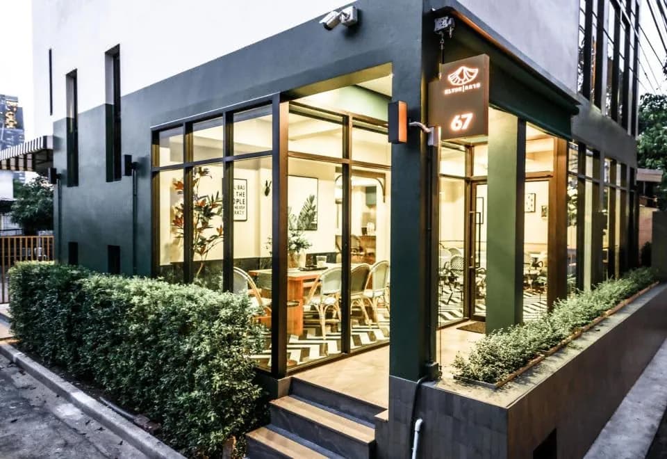 Klyde Boutique - Chatuchak