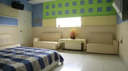 Hoai Huong Homestay