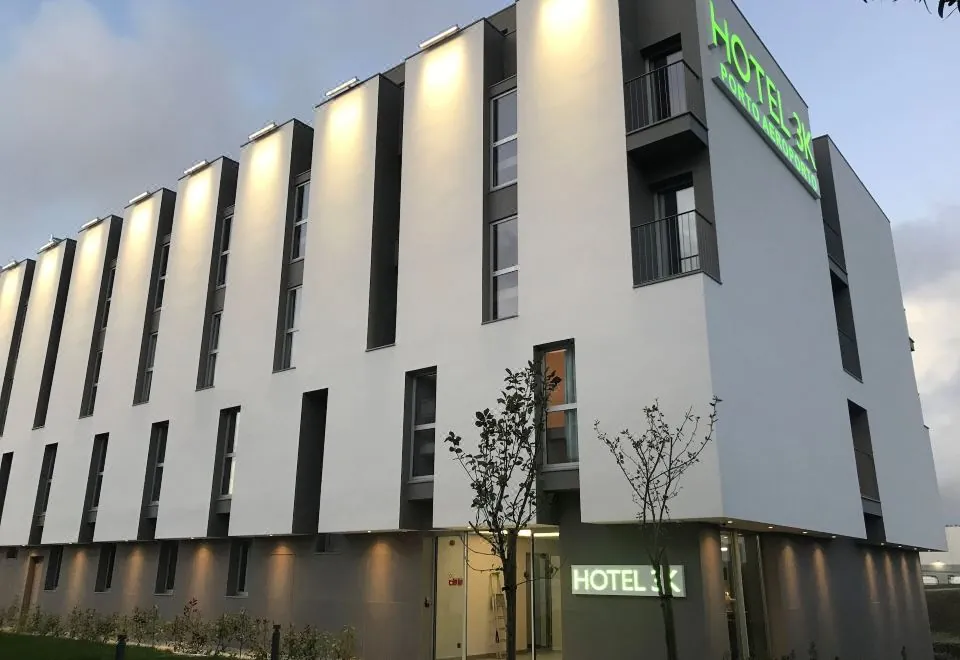 Hotel 3K Porto Aeroporto