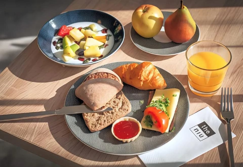 Holiday Inn - the niu, LOCO MUNICH NORTH by IHG