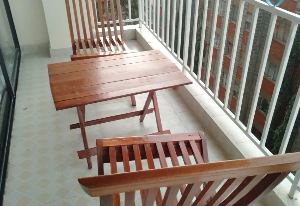 S. Lucie Mango Apartment