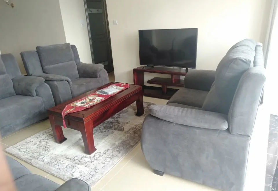 S. Lucie Mango Apartment
