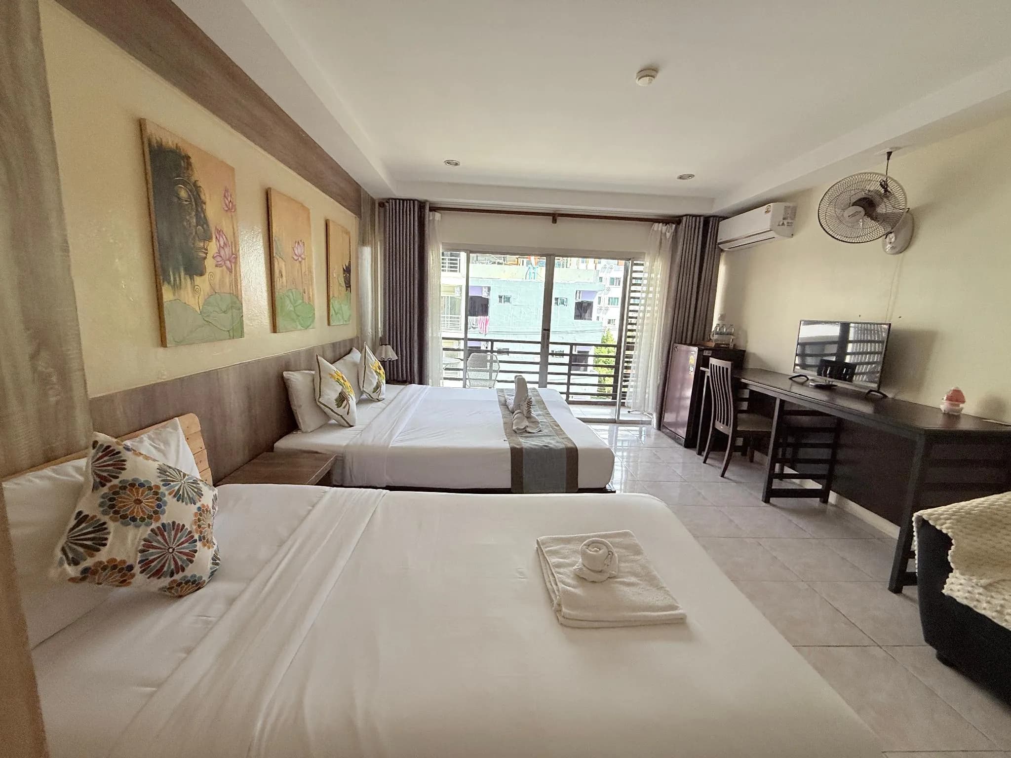 Thai Classic House Hotel