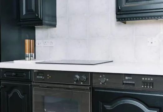Palmerston Place Residence: Luxury City Centre Apt with Private Parking