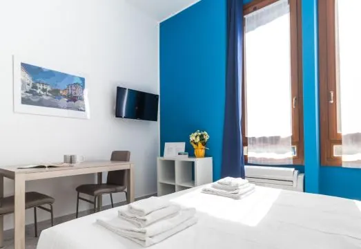 Italianway - Napo Torriani 22 B