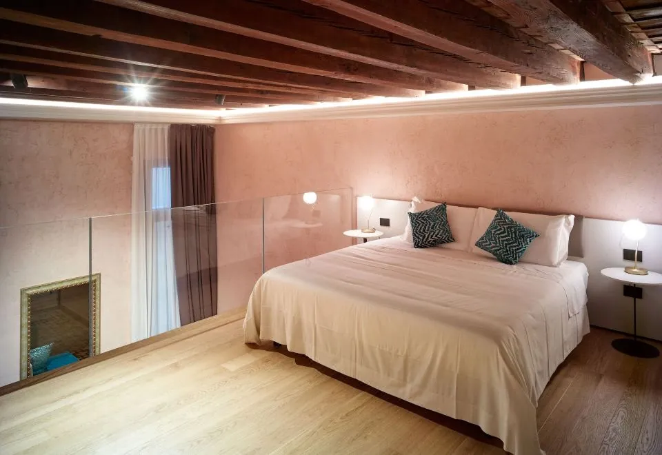 Ca’ dei Proverbi Suites