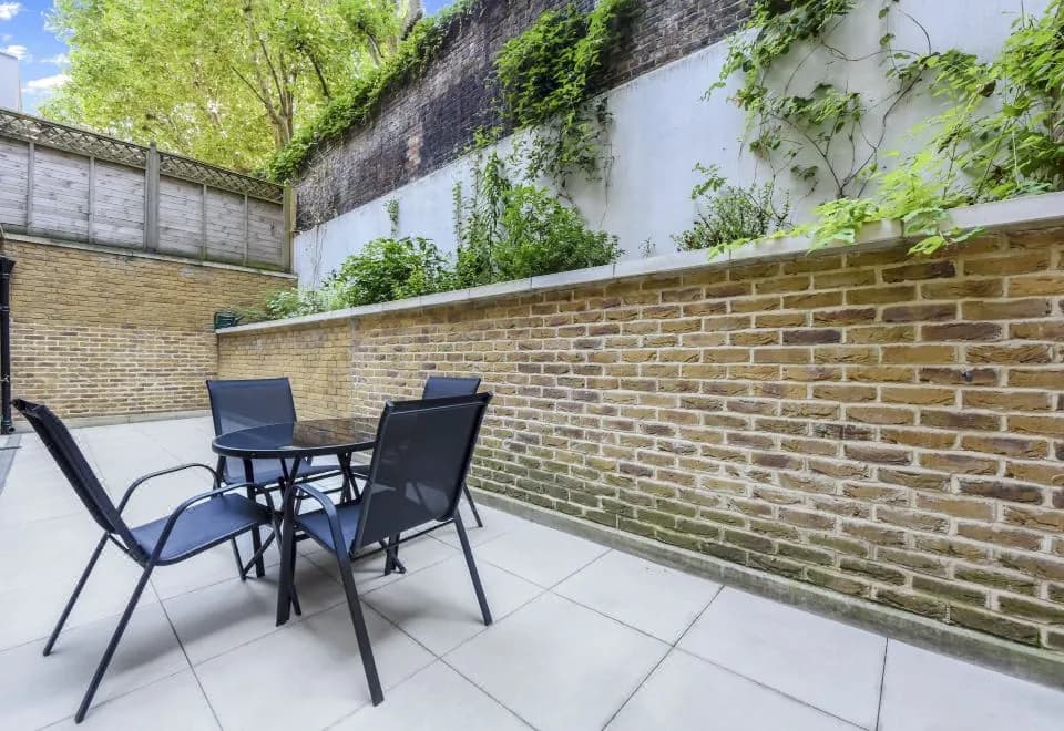 Tavistock Place Apartments