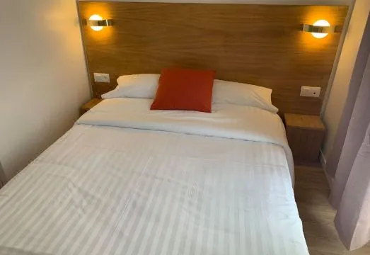 Dupleix Hotel