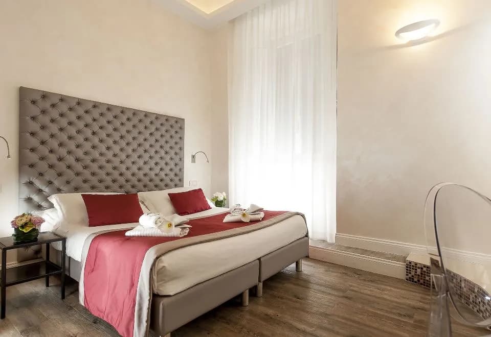 Navona Elite