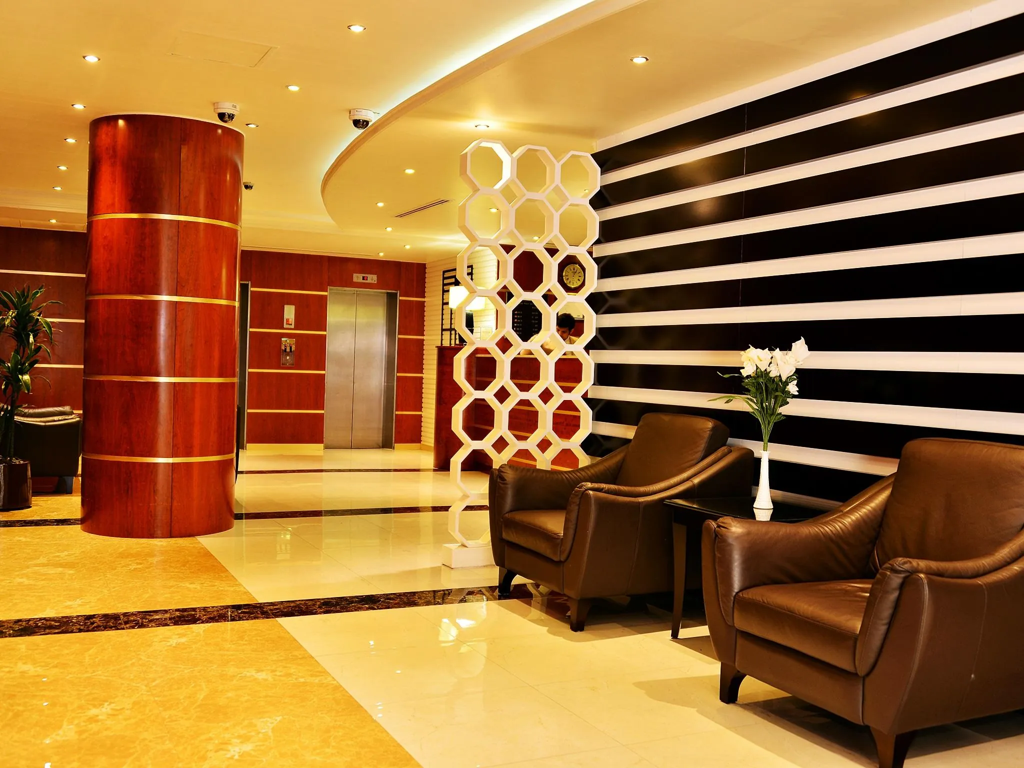 Rush Inn Hotel