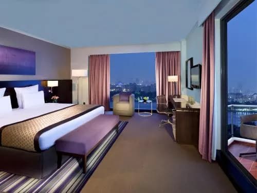 Pullman Dubai Creek City Centre