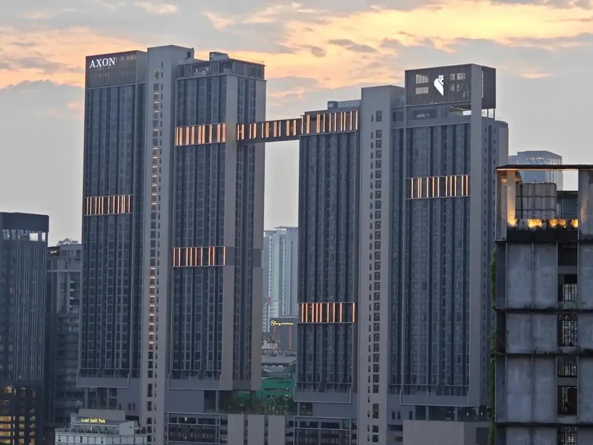 The Axon Bukit Bintang by SMOVF BNB