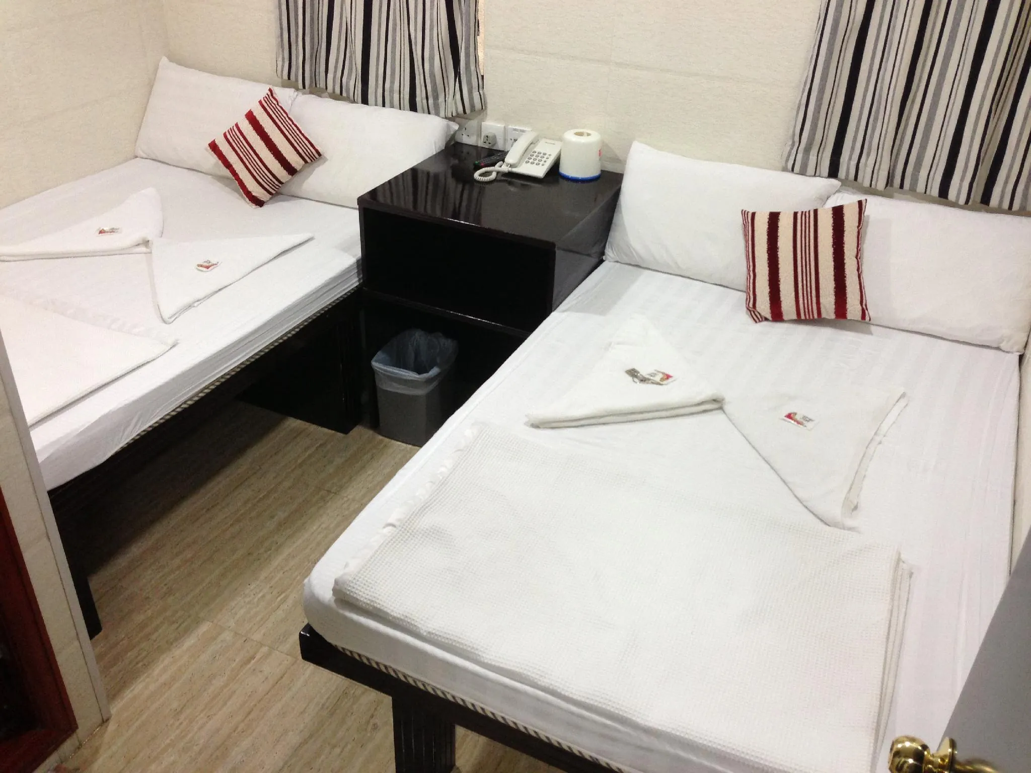 Skyline Hostel Hong Kong