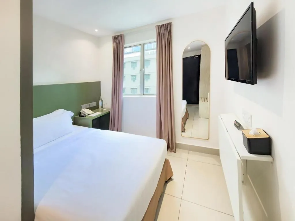 Living At Dsulaiman