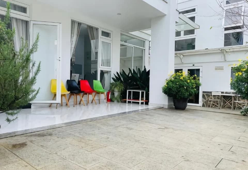 Lavini House