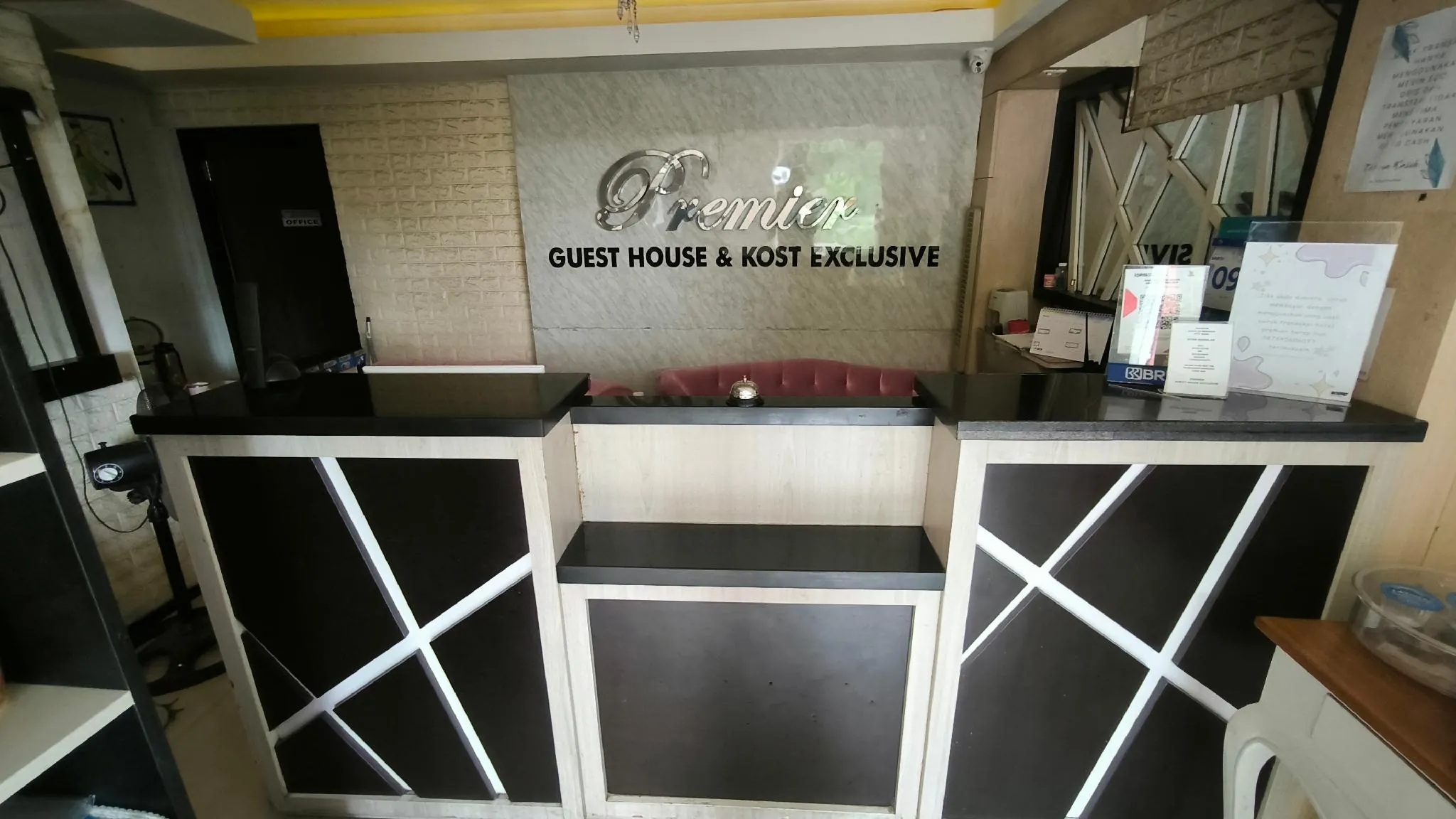 Premier Guesthouse