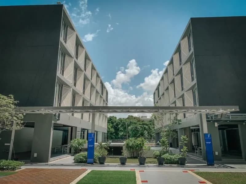 Canalis Suvarnabhumi Airport Hotel