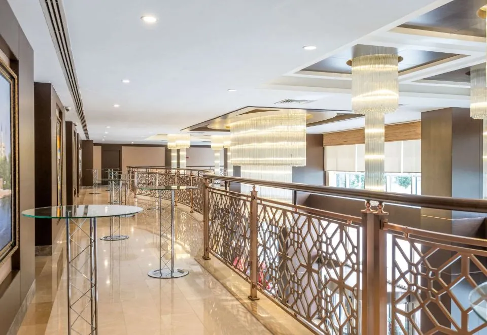 Clarion Hotel Istanbul Mahmutbey
