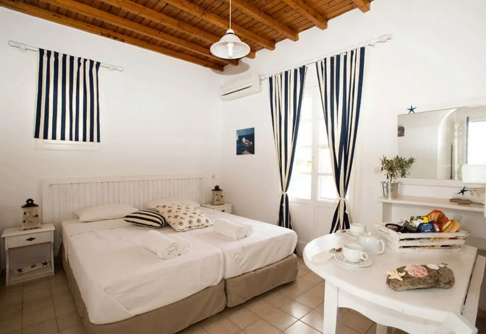 Gryparis Club Apartments