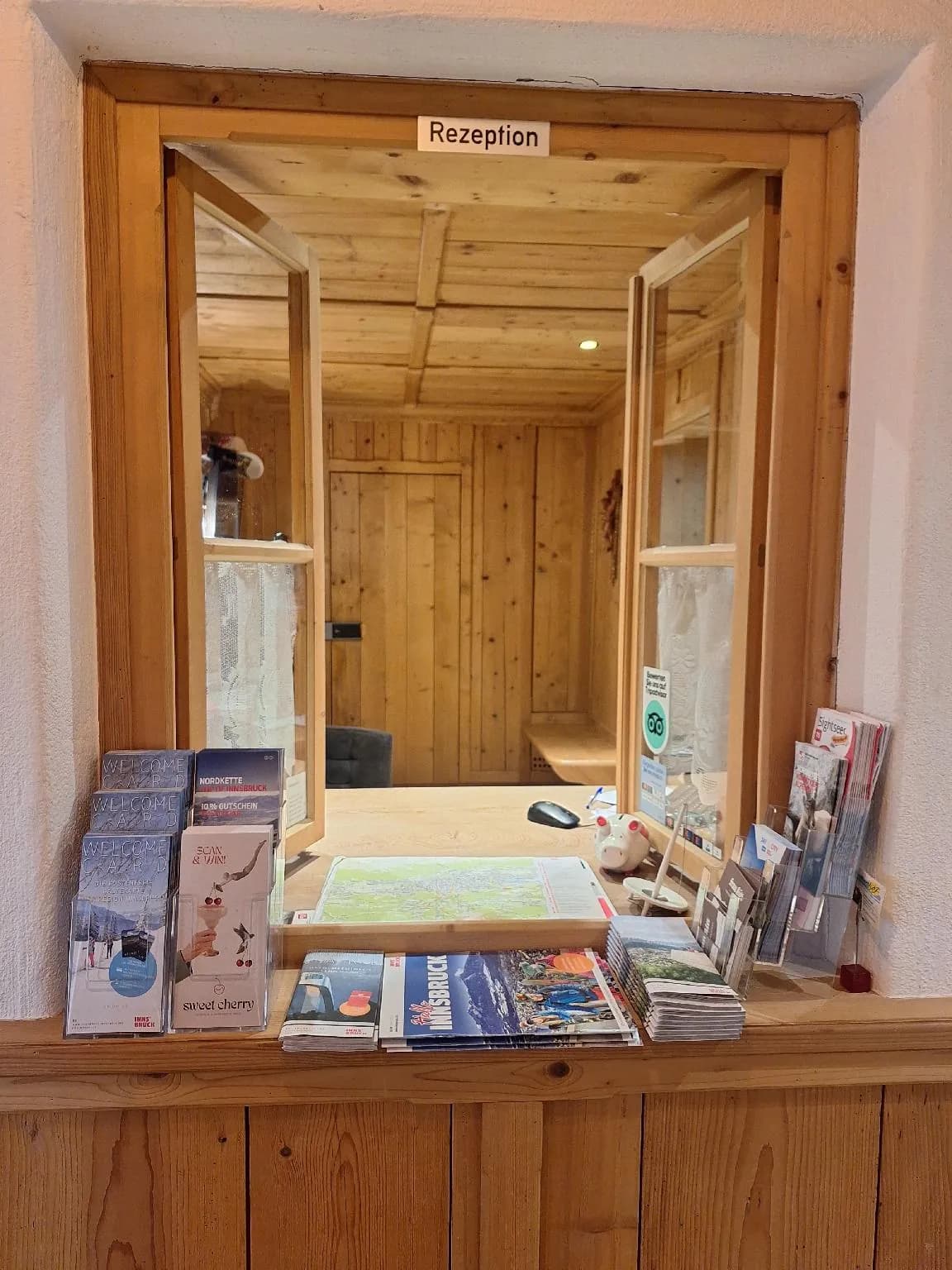 Sweet Cherry Boutique Guesthouse Tyrol