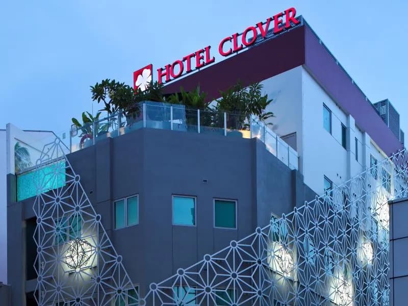 Hotel Clover 5 HongKong Street (SG Clean)