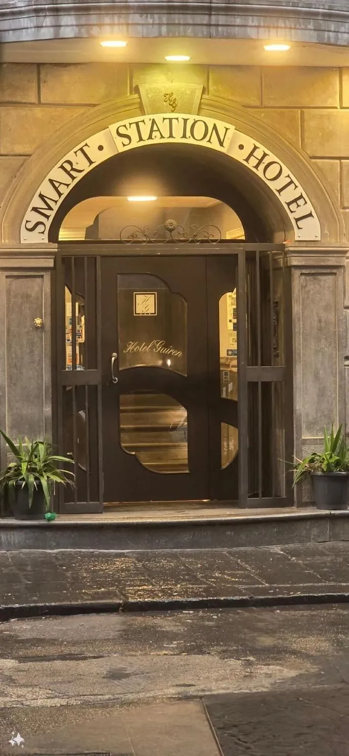 Smart Station Hotel