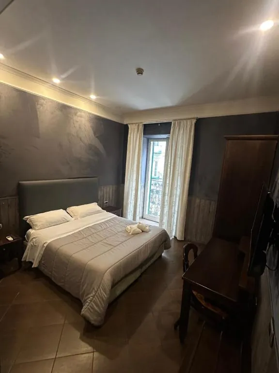 Smart Station Hotel