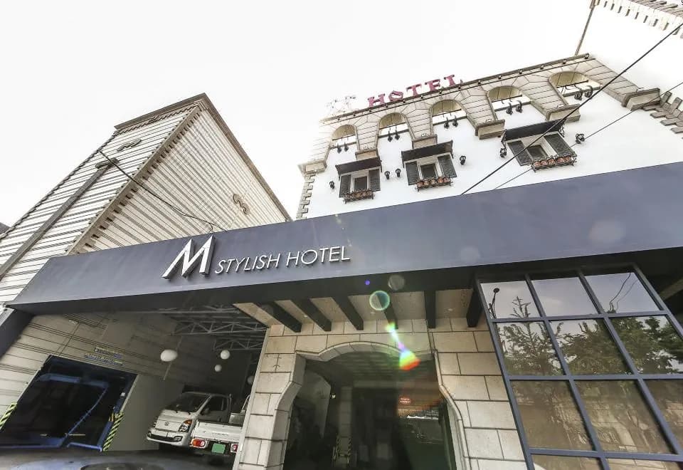 M Hotel Jangan