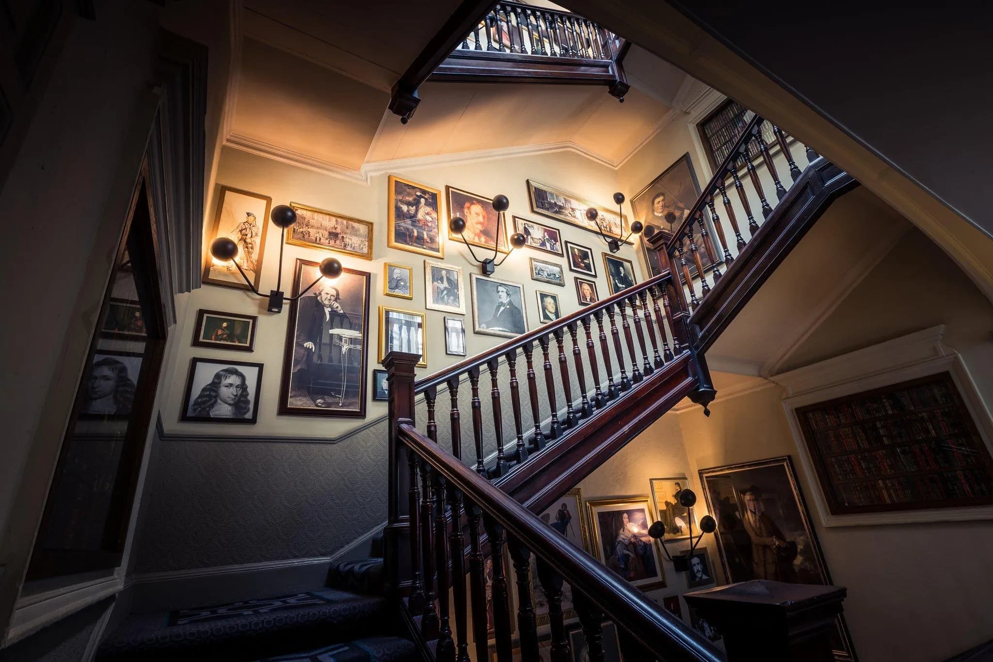 Hotel Indigo - Edinburgh - Princes Street, an IHG Hotel