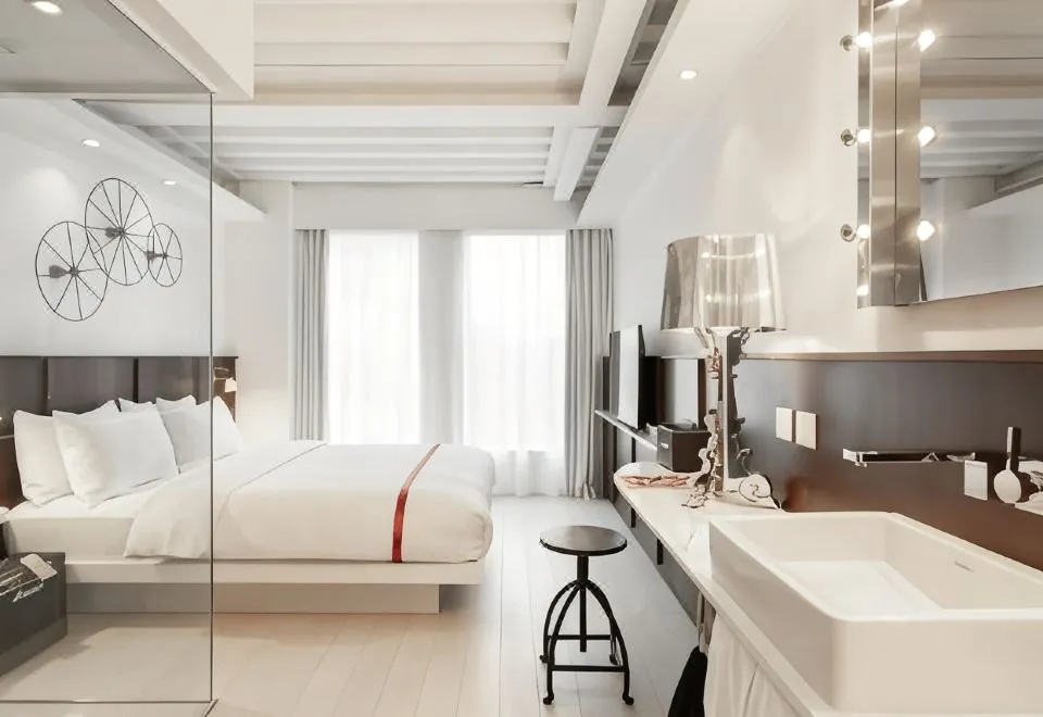 Ruby Lucy Hotel London