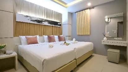 De Lux Bangkok Hotel