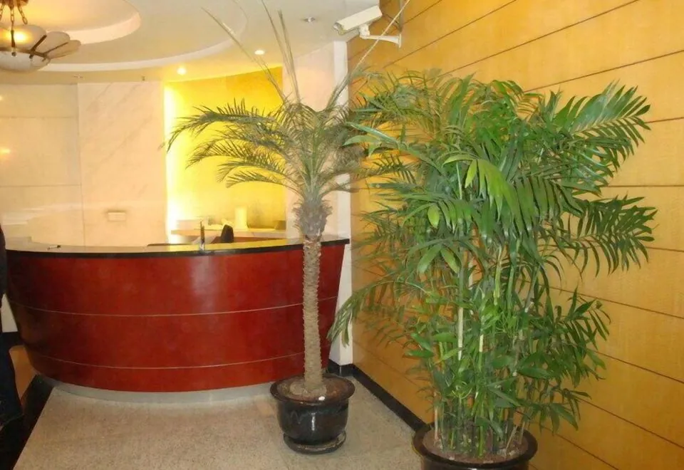 Huijia Apartment Hotel (Shanghai The Bund)