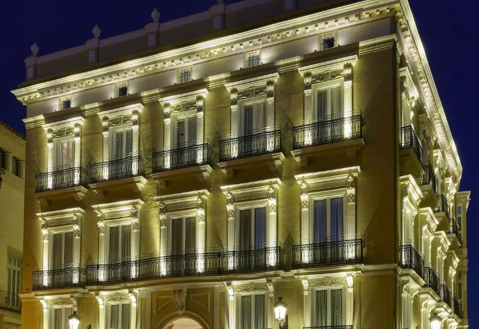 Myr Palacio Vallier