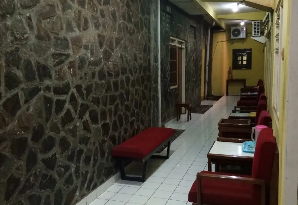 Prayogolama Guest House