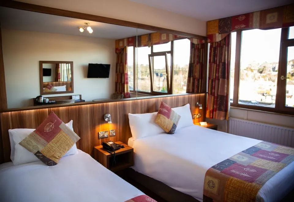 West County Hotel