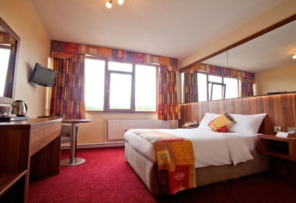 West County Hotel