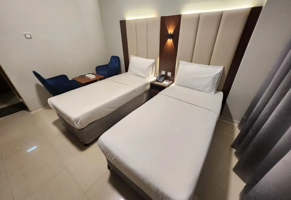 Melody Queen Hotel
