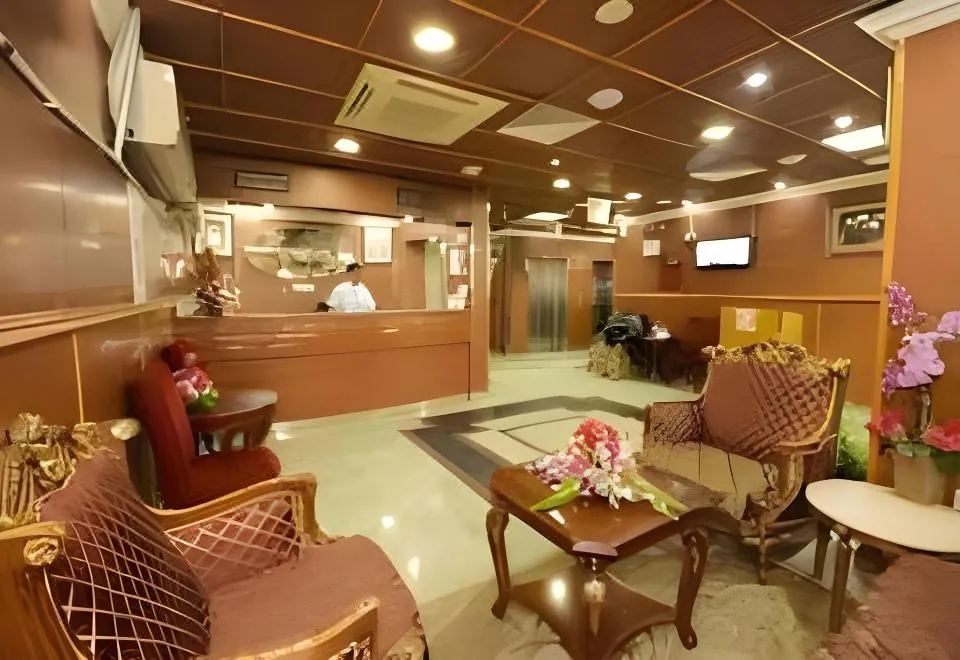 Melody Queen Hotel