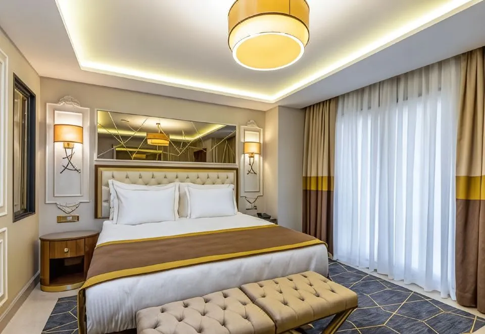 Beethoven Senfoni Hotel