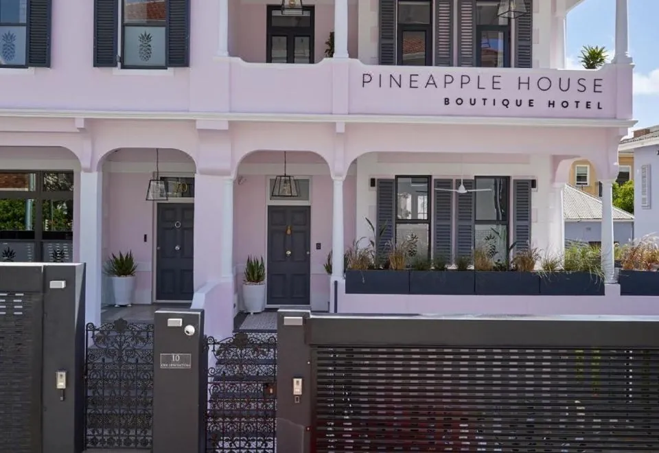 Pineapple House Boutique Hotel