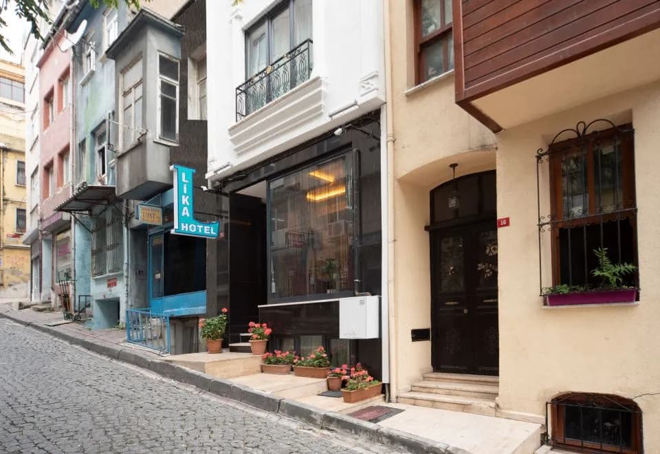 Lika Hotel
