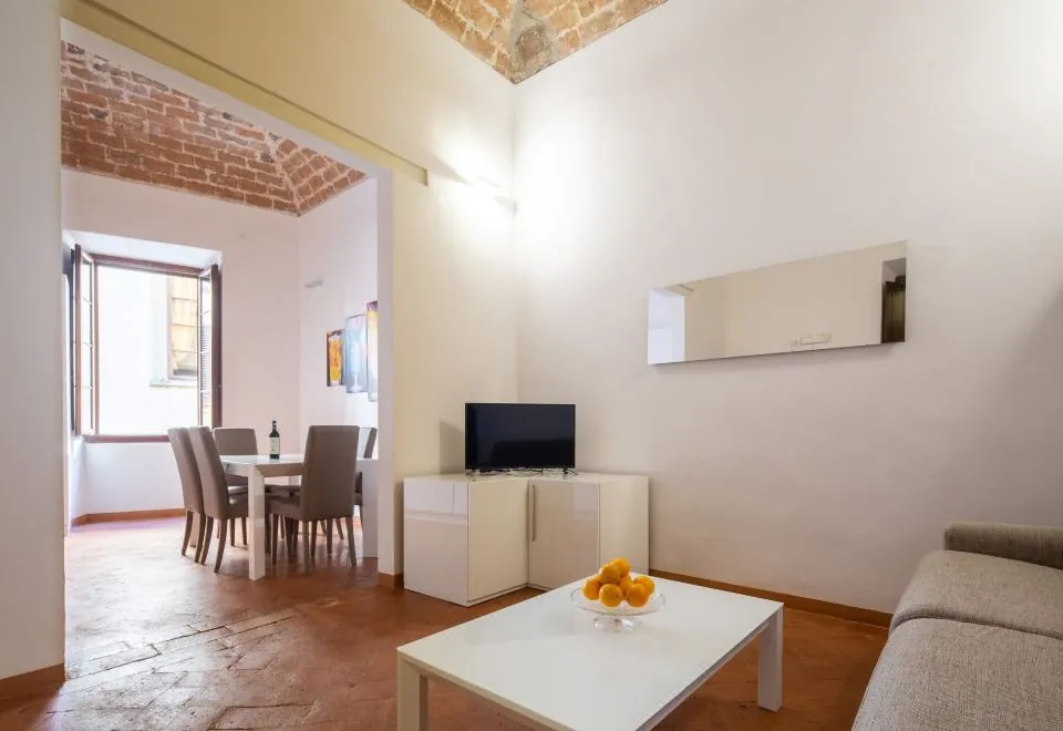 Lian Home in Florence